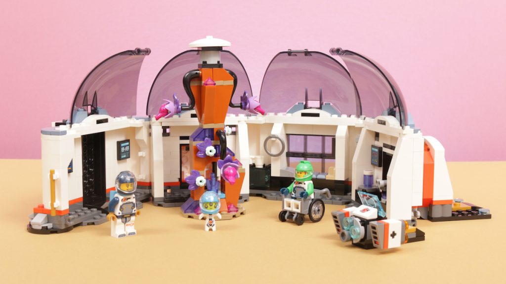 LEGO City 60439 Space Science Lab review title 1024x576