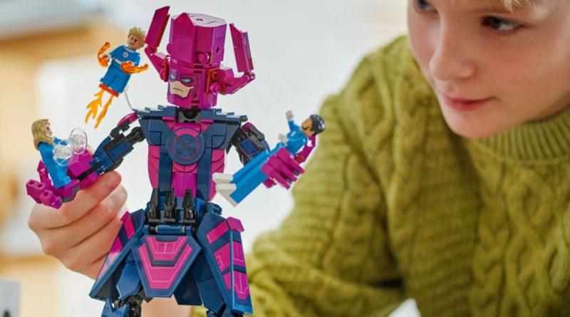 LEGO Marvel 76316 lifestyle featured