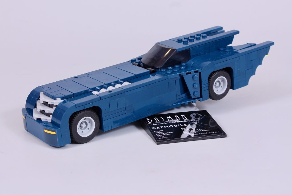 LEGO Batman 76274 Batman mit der Batmobil- vs. Harley Quinn- und Mr. Freeze-Kritik 14 1024x683