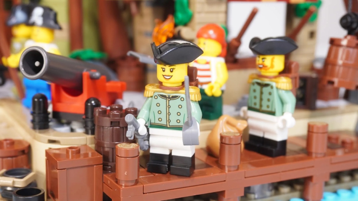 LEGO boosts BrickLink Series 5 production numbers again