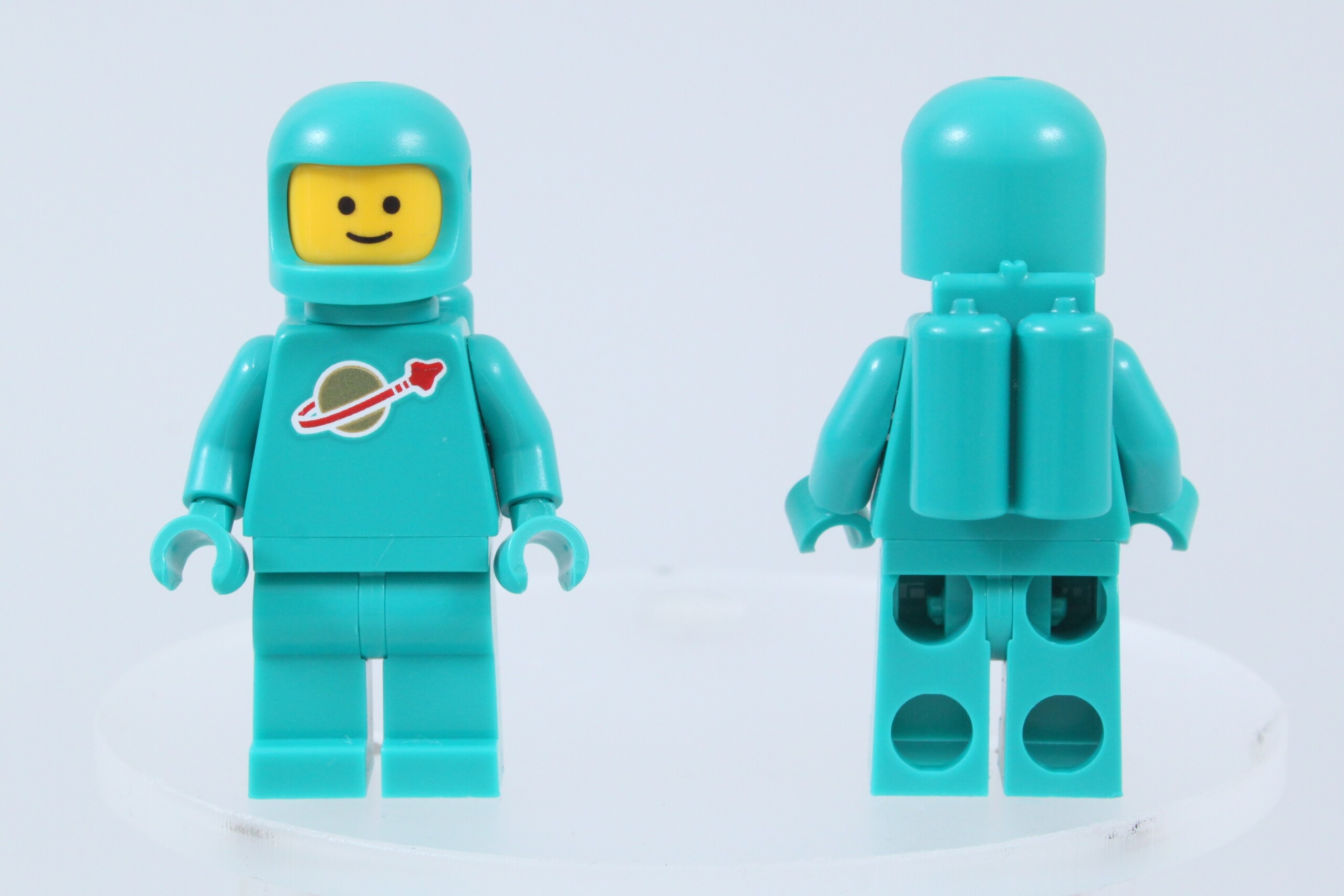 LEGO Ideas 21358 minifigure vending machine review (33)