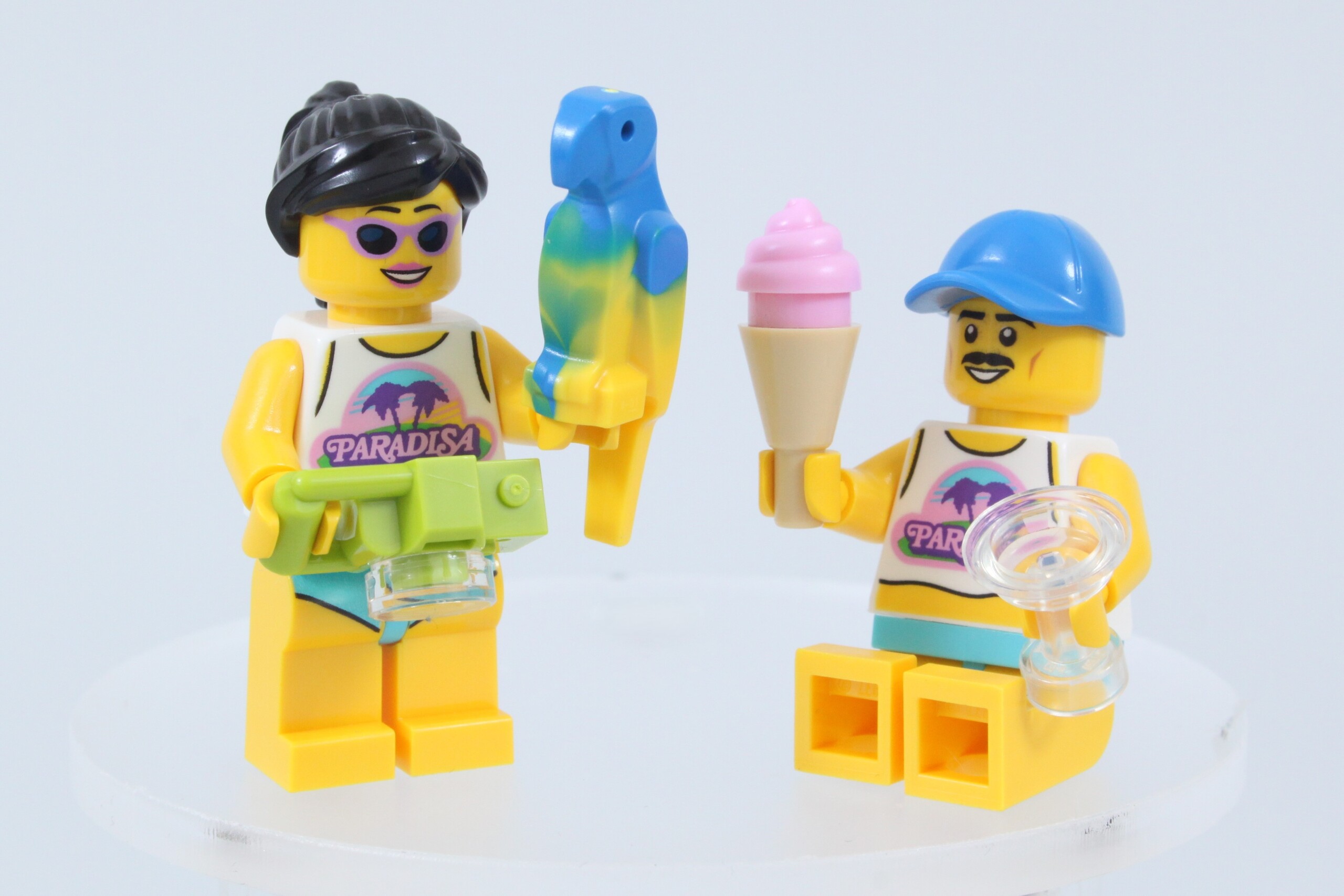 LEGO Ideas 21358 minifigure vending machine review (50)