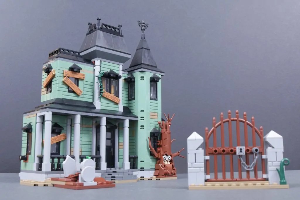 LEGO's Haunted Mansion isn't just a Monster Fighters re-run