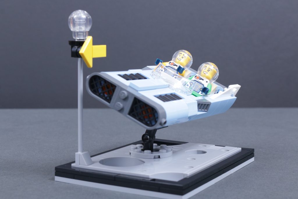 LEGO Ideas 40789 Flying Moon Car anmeldelse 4 1024x683