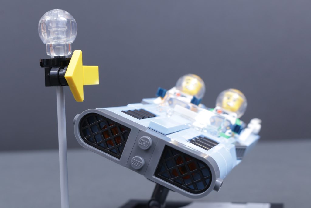 LEGO Ideas 40789 Flying Moon Car anmeldelse 8 1024x683