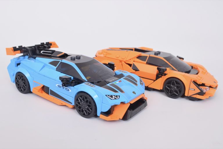 LEGO 77238 Examen de la Lamborghini Revuelto et Huracán STO