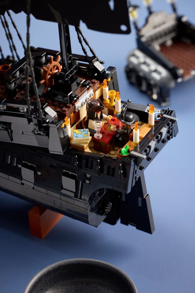 LEGO Icons 10365 Captain Jack Sparrows Pirate Ship 8 683x1024