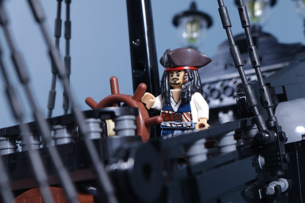LEGO Icons 10365 Captain Jack Sparrows Pirate Ship review 59 1024x683