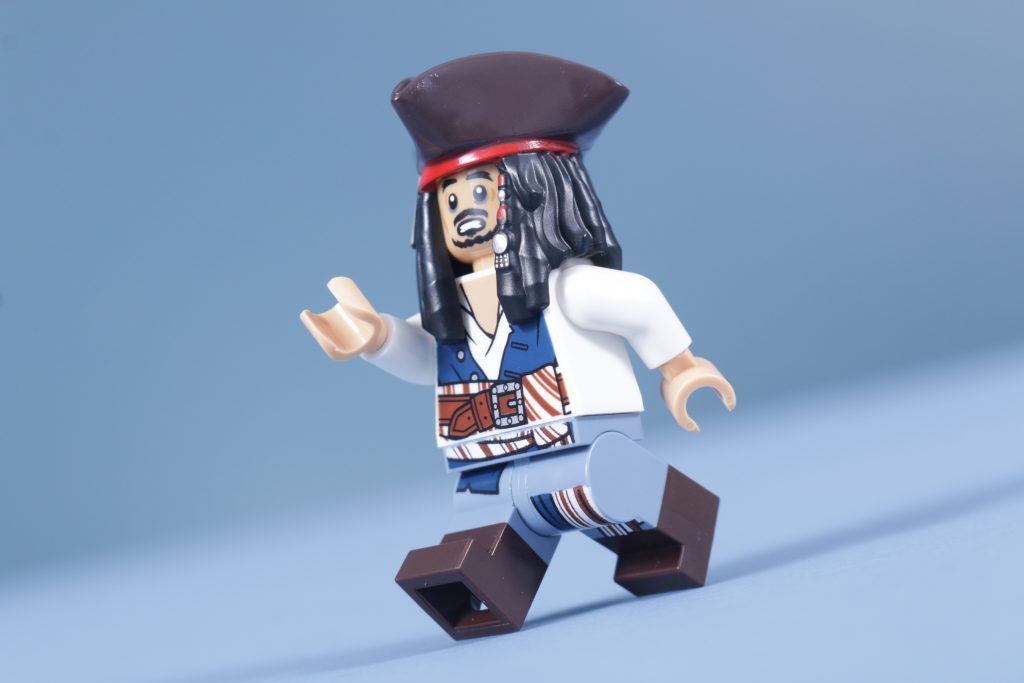 LEGO Icons 10365 Captain Jack Sparrows Pirate Ship review 74 1024x683