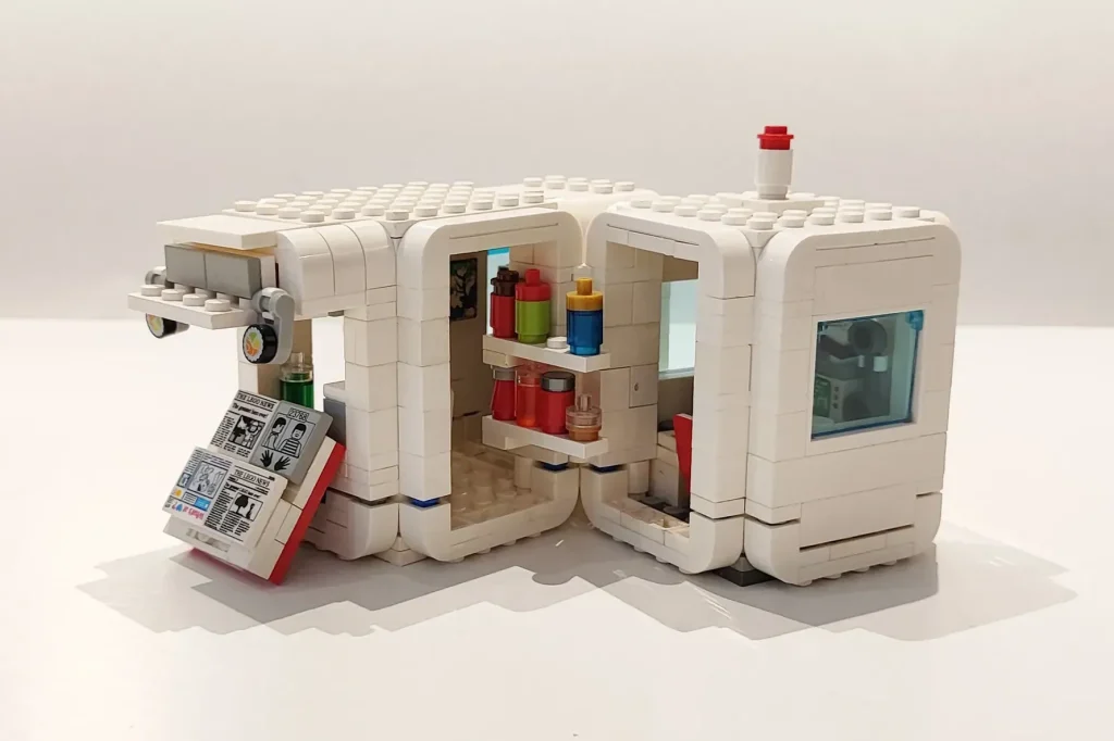 LEGO Ideas yugoslav kiosk 3 1024x682