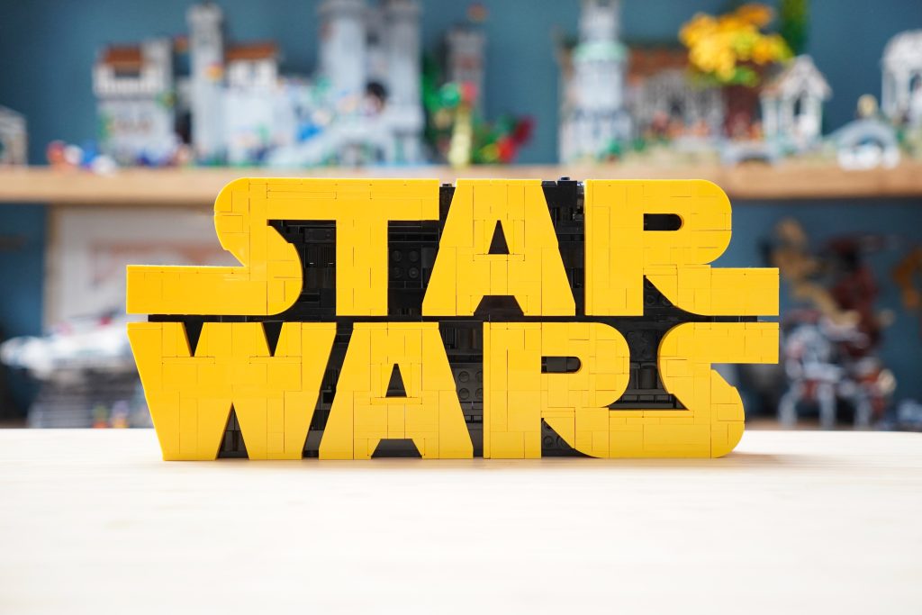 LEGO Star Wars 75407 Star Wars Logo critique 5 1024x683