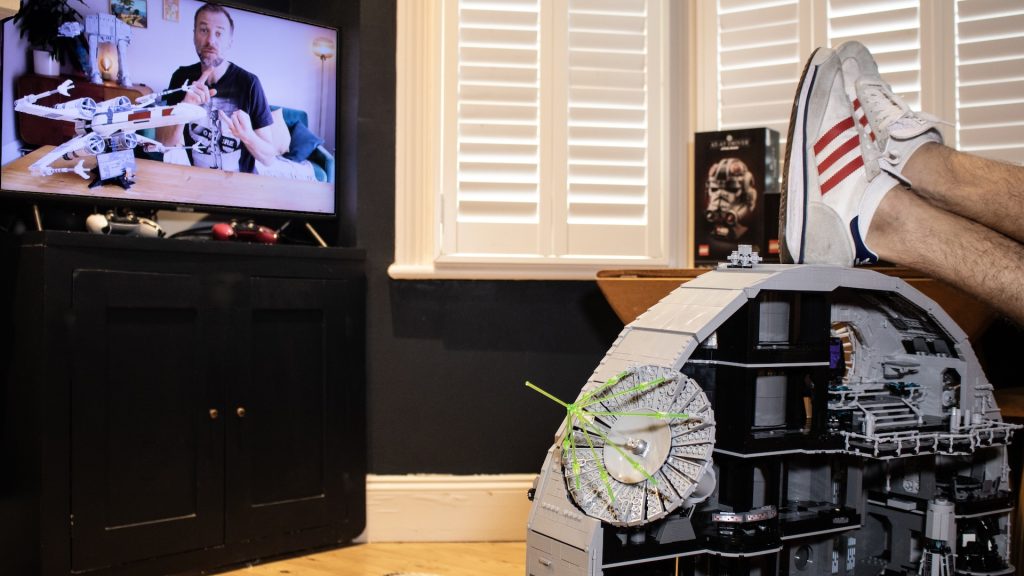 LEGO Star Wars 75419 Death Star footstool 1024x576
