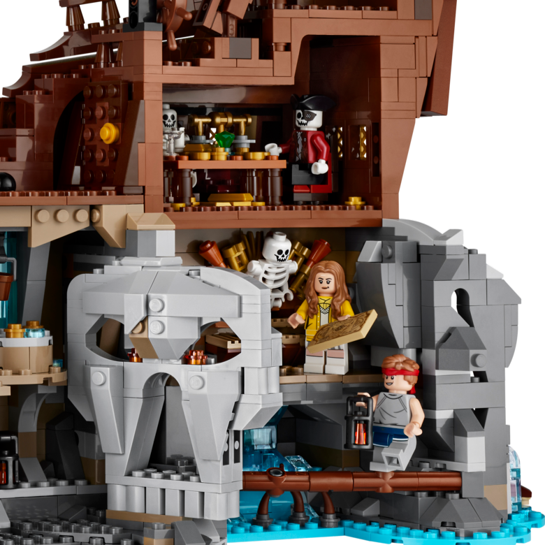 LEGO Ideas 21363 The Goonies flips the ship