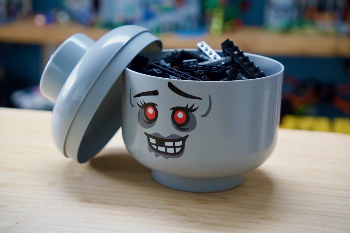 LEGO 5009862 Zombie-Aufbewahrungskopf – Kleine Rezension 3 1200x800