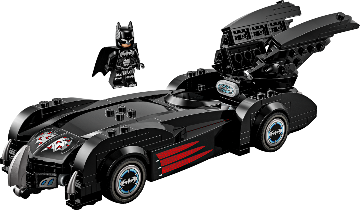 LEGO Batman 76333 Batman Robin Batmobile 1 1200x701
