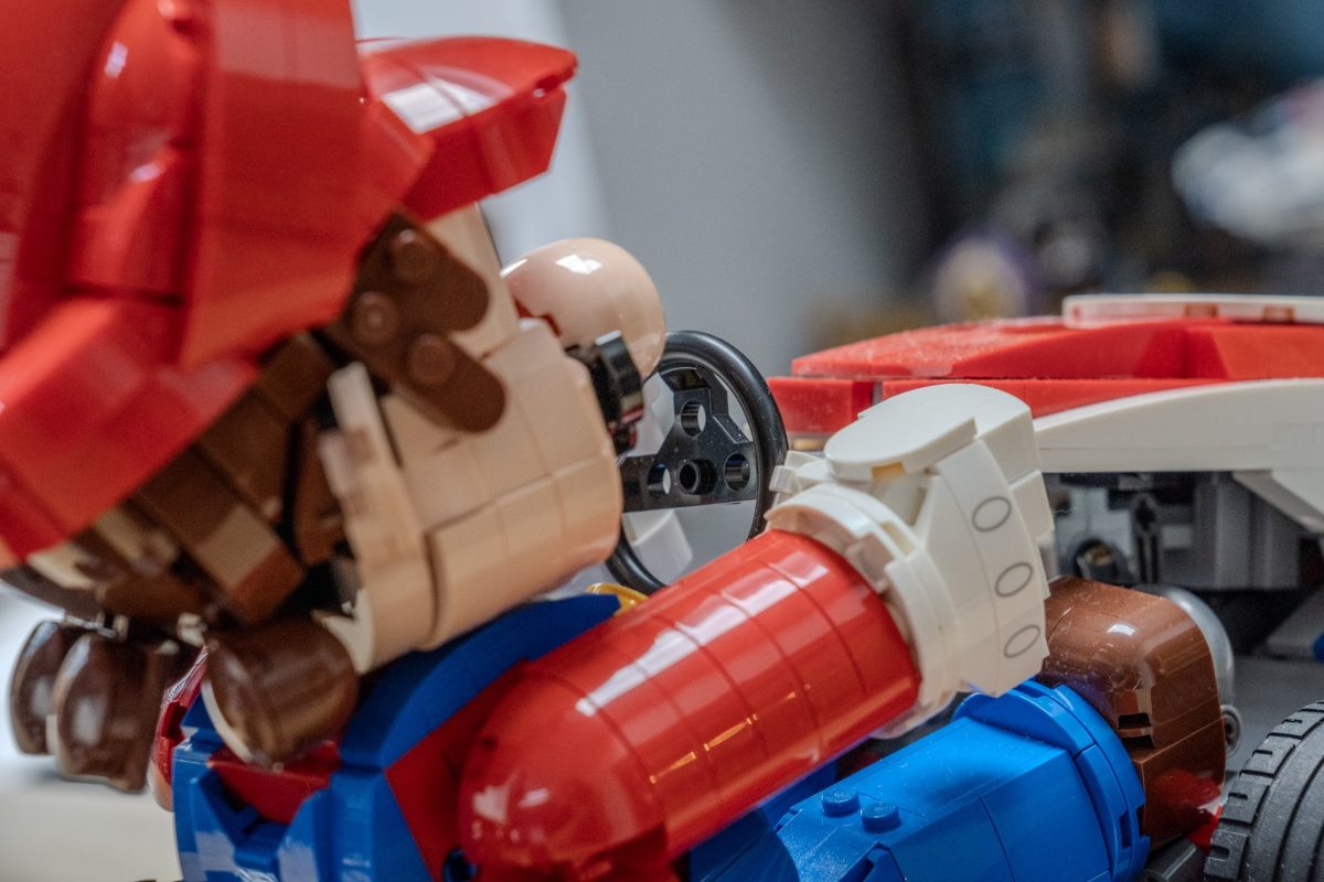 LEGO Super Mario 72037 Mario Standard Kart review 11 1200x800