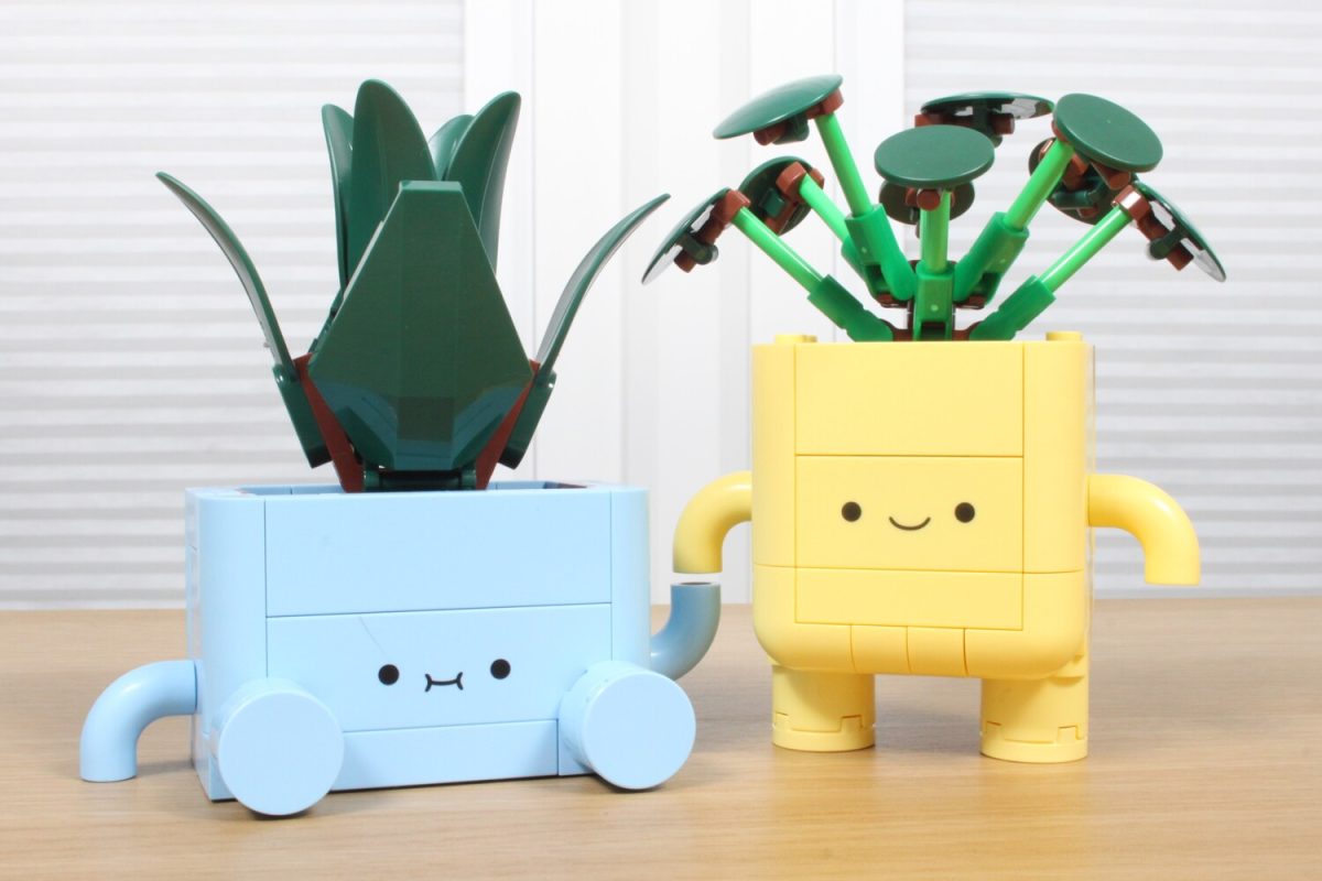 lego happy plants 10349 feature 8 1200x800