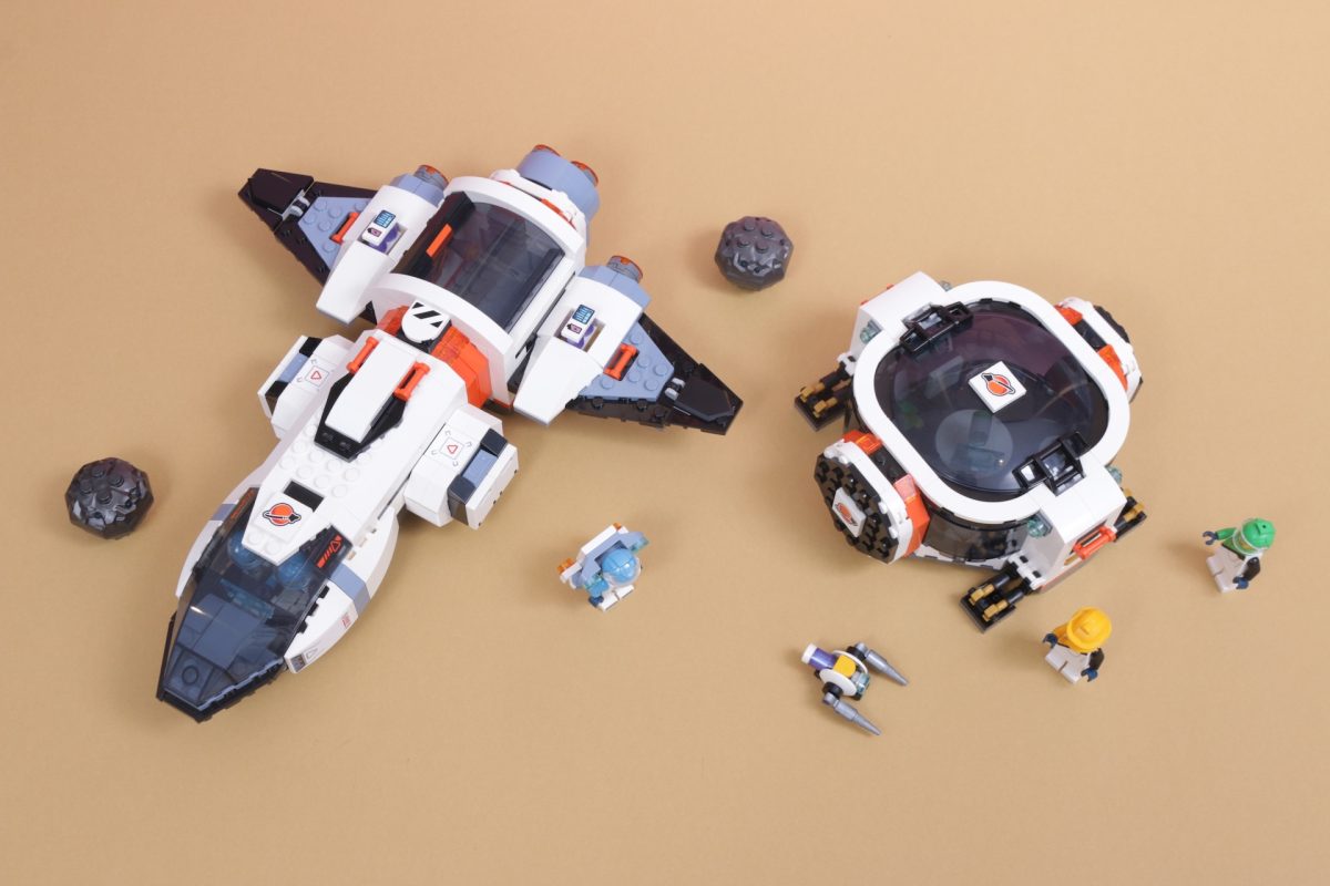 LEGO City 60446 Modular Galactic Spaceship capsule 1 1200x800