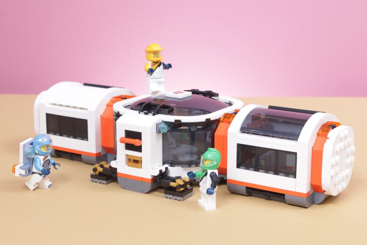 LEGO City 60446 Modular Galactic Spaceship capsule 7 1200x800