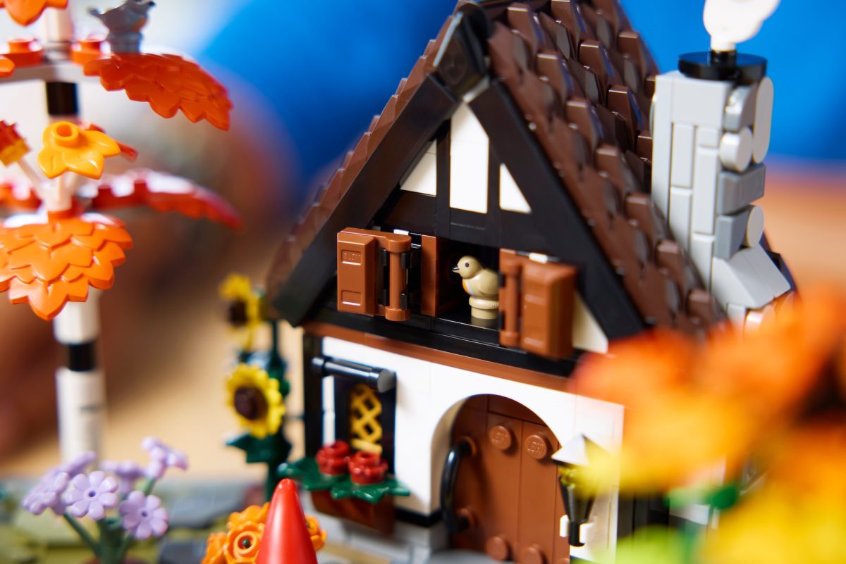 LEGO Icons 11372 Herbstlicher Cottage-Garten 8 1200x801