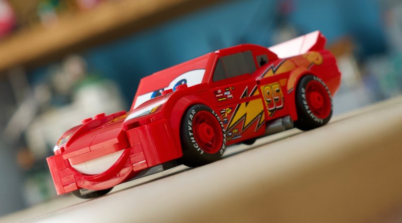 LEGO Speed Champions 77255 Lightning McQueen Rezensionstitel