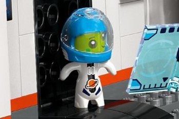 LEGO 60439 WEB SEC02 NOBG 1