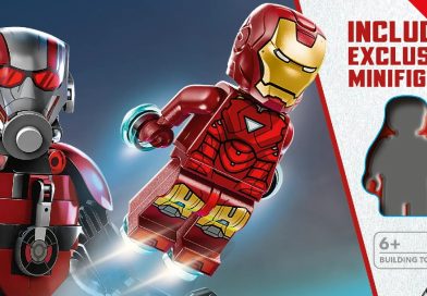 Die Minifigur aus dem LEGO Marvel Secrets of the Avengers Buch ist enthalten.