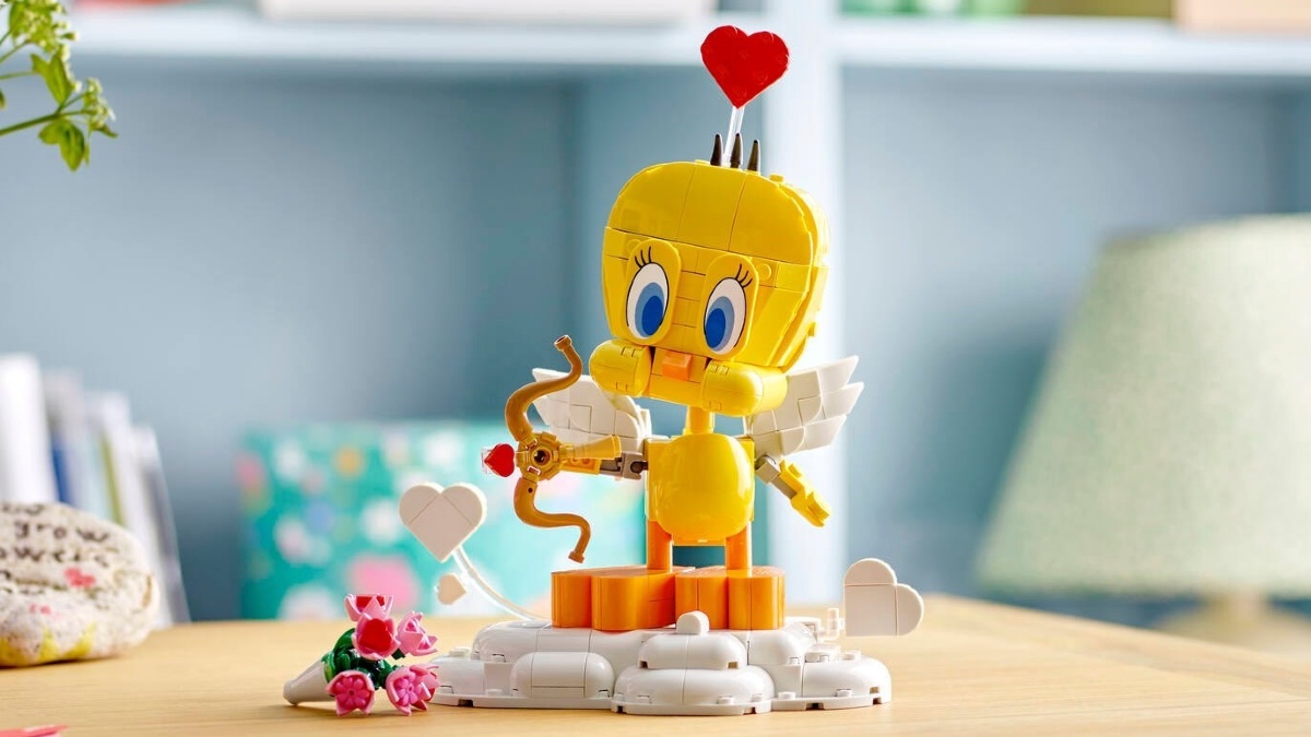 LEGO 40824 Sweetheart Tweety Bird featured