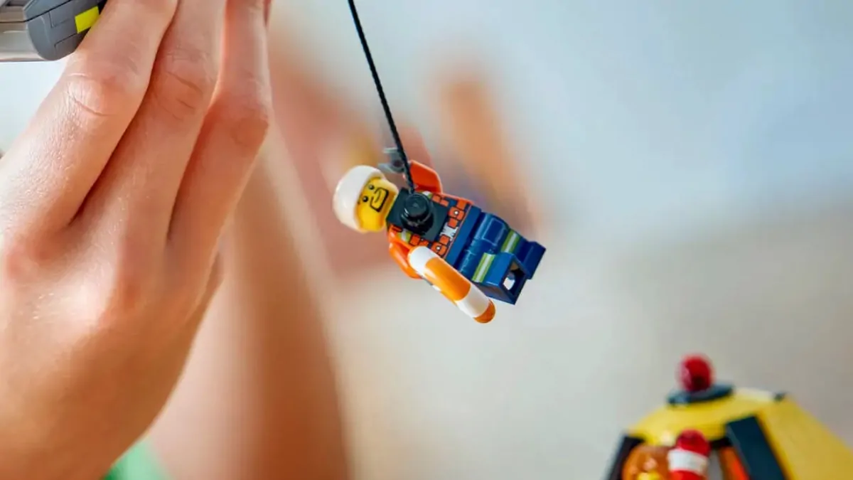 LEGO’s new flotation ring replaces a dated toilet seat – and was influenced by Batman