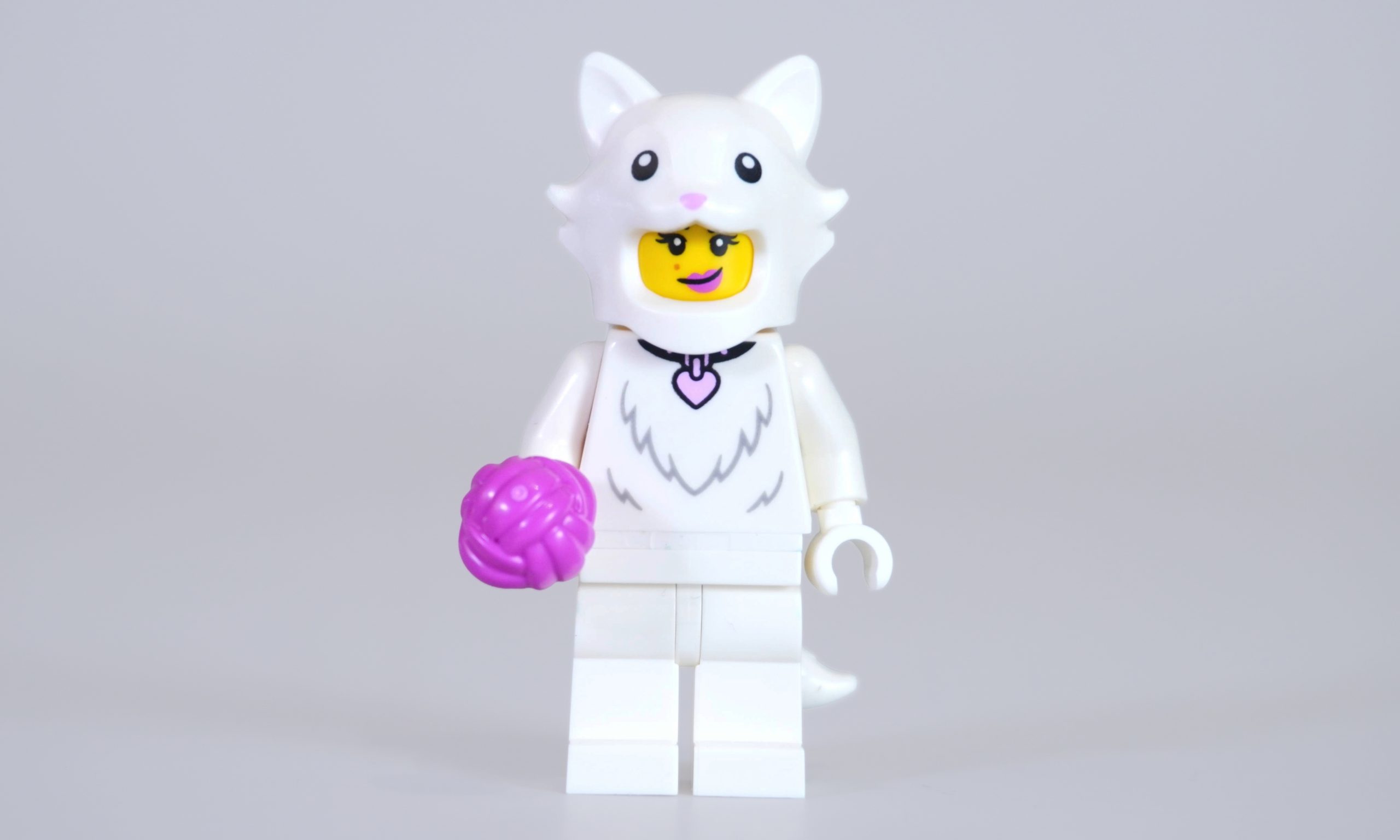 LEGO Collecctible Minifigures Series 28 review 001 scaled