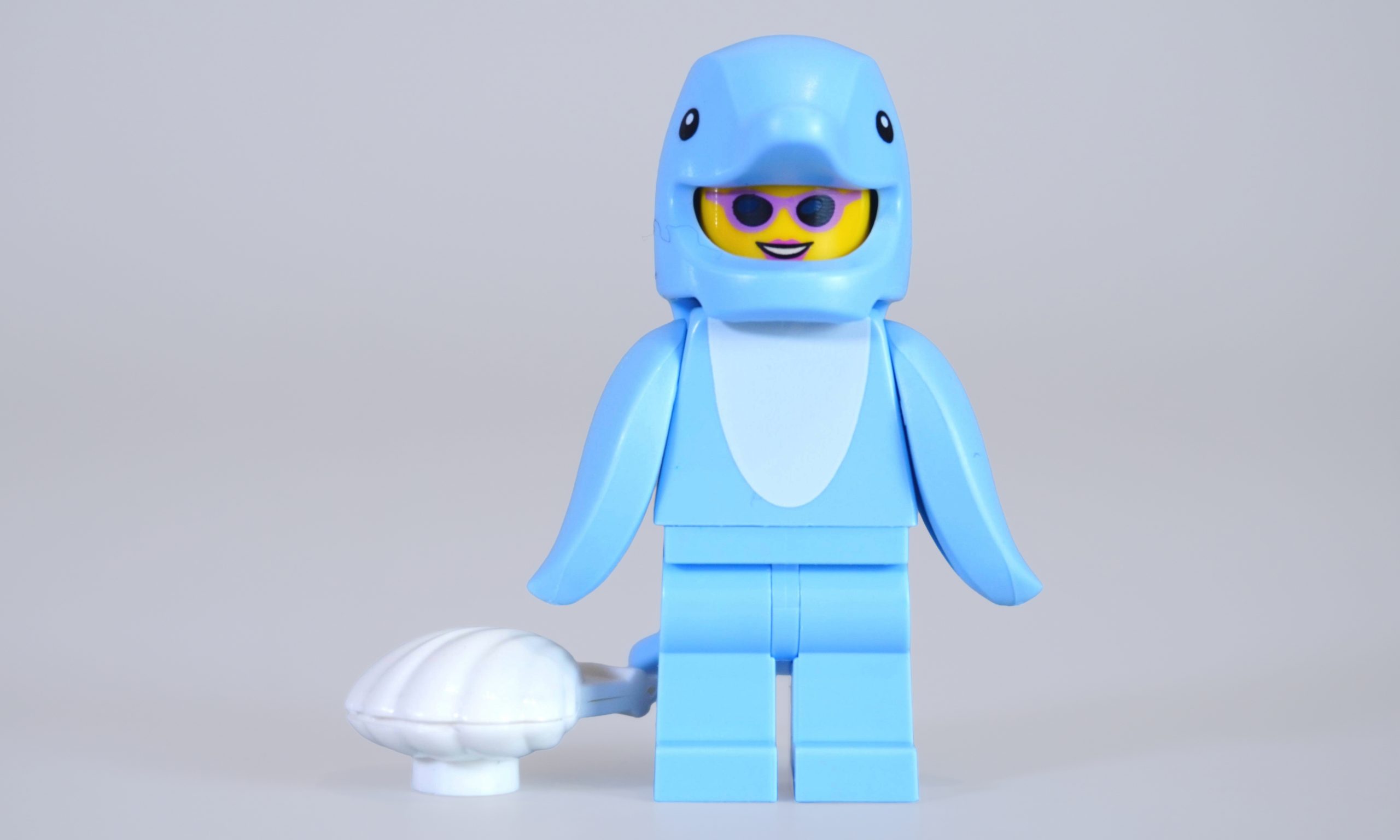 LEGO Collecctible Minifigures Series 28 review 028 scaled