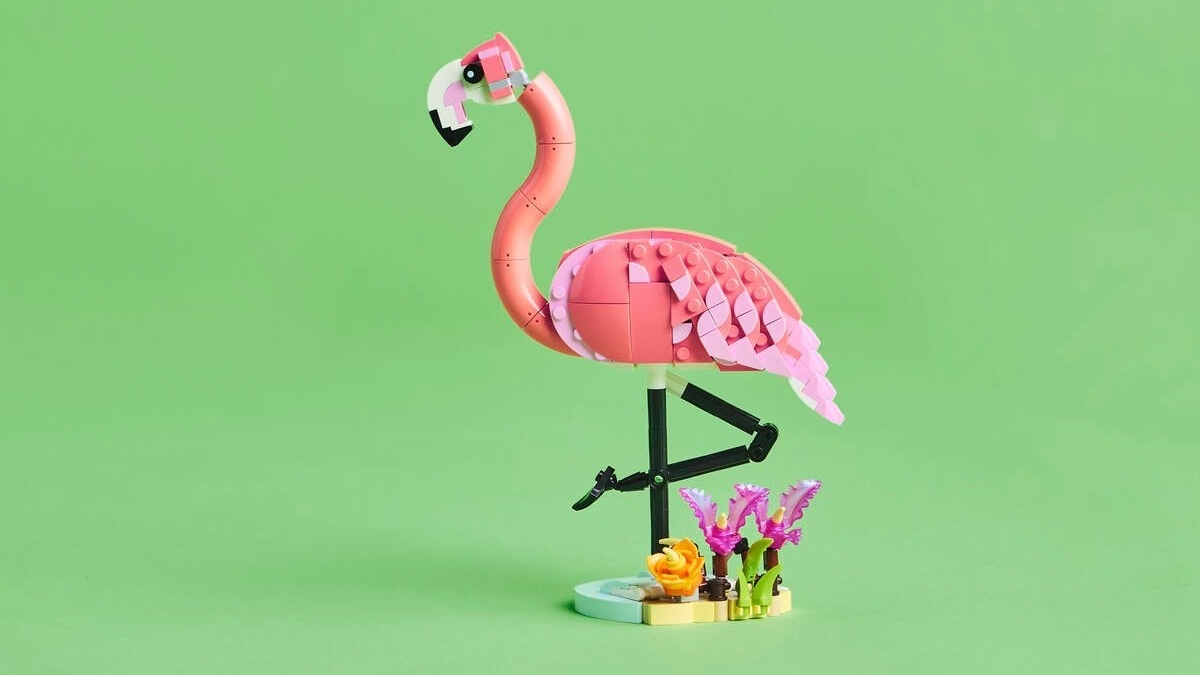 LEGO Creator 3 in 1 31170 Pink Flamingo featured