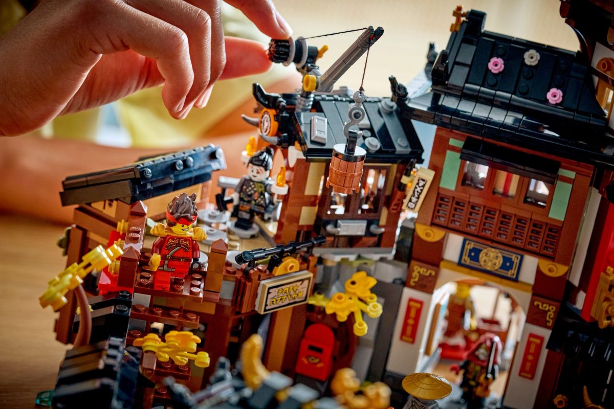 LEGO NINJAGO 71861 Die Altstadt 10 1200x800