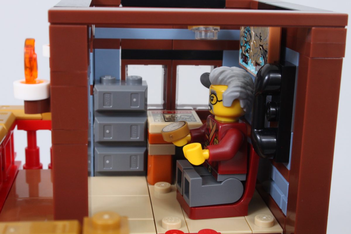 LEGO NINJAGO 71861 The Old Town review 122 1200x800