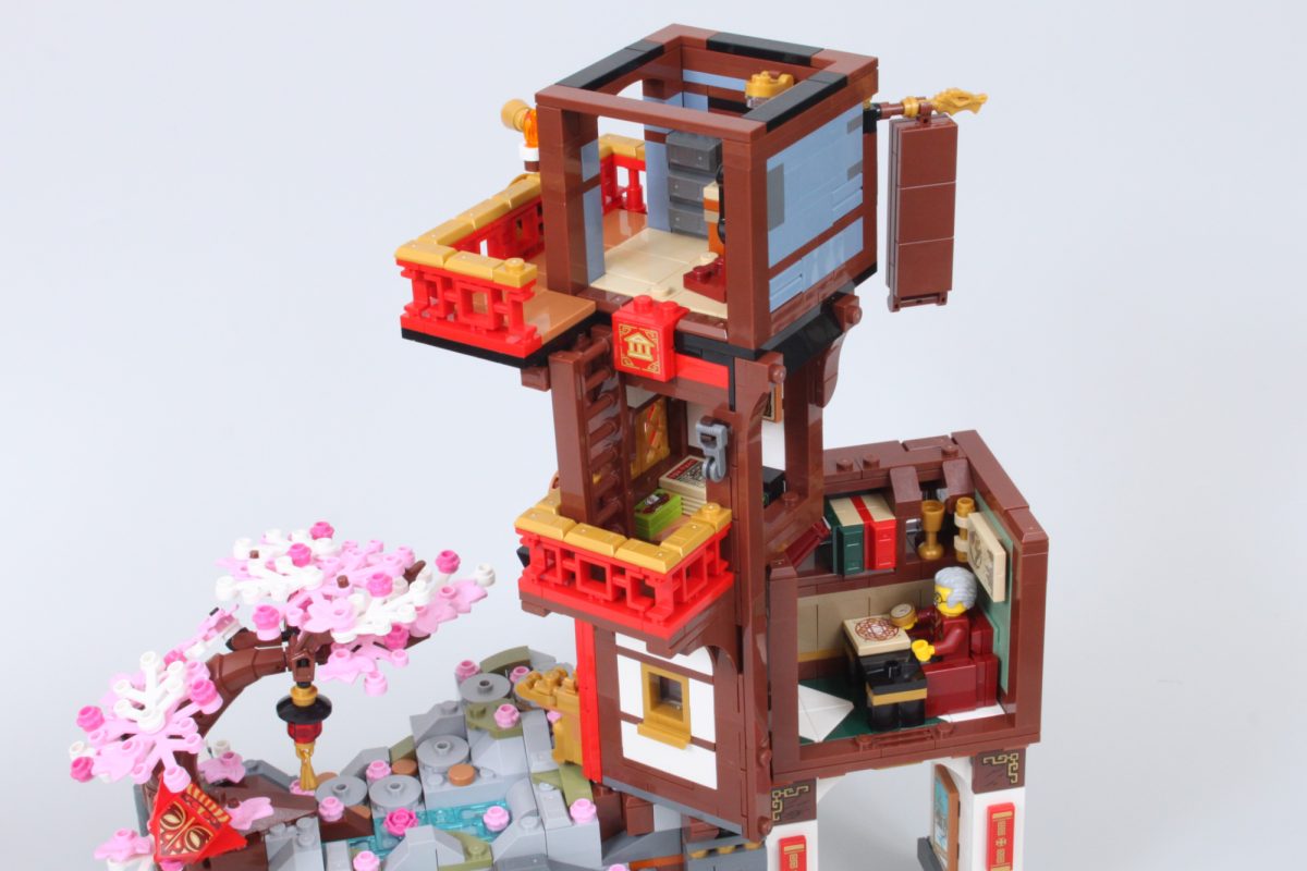 LEGO NINJAGO 71861 The Old Town review 123 1200x800