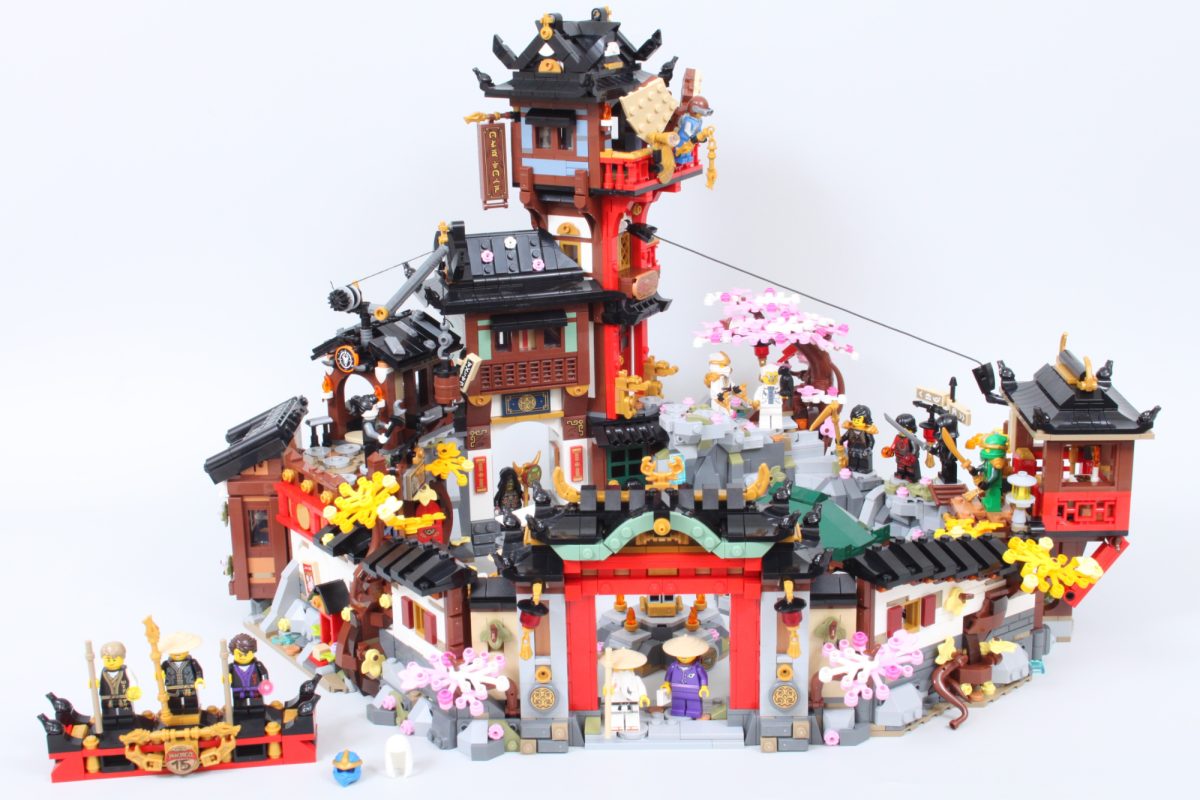 LEGO NINJAGO 71861 The Old Town review 3 1200x800
