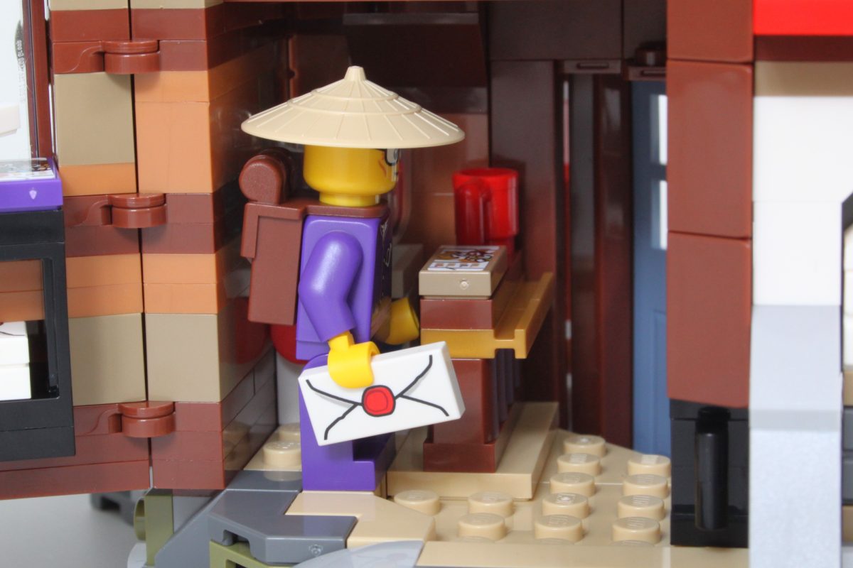 LEGO NINJAGO 71861 The Old Town review 67 1200x800
