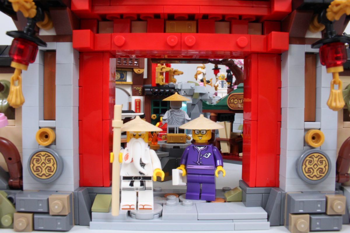 LEGO NINJAGO 71861 The Old Town review 8 1200x800