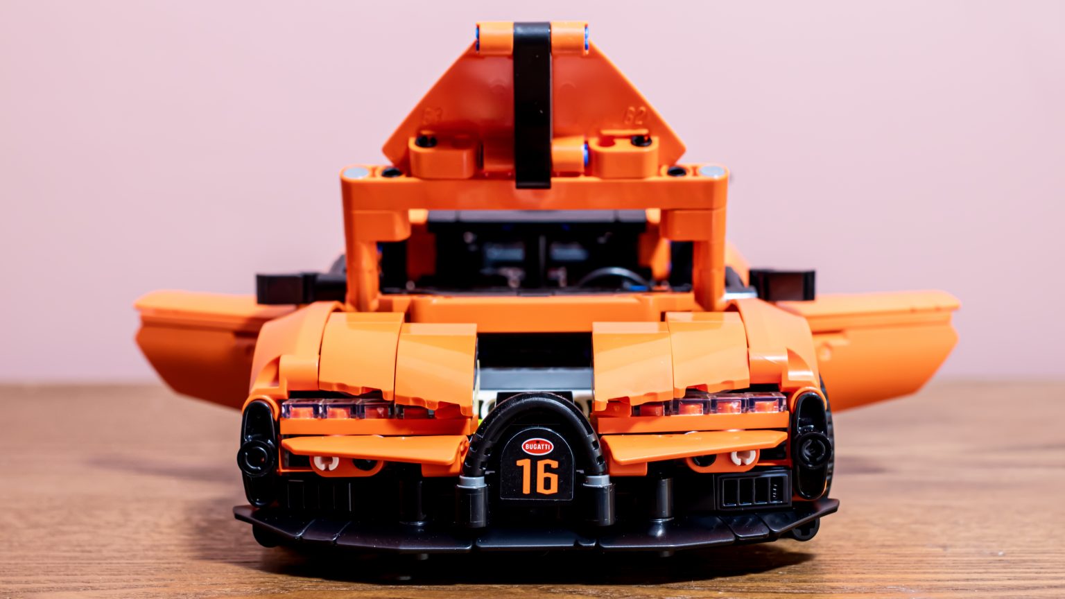 LEGO Technic 42222 Bugatti Chiron Pur Sport review