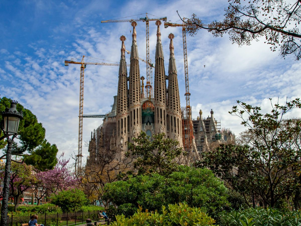 Sagrada Familia 1200x900