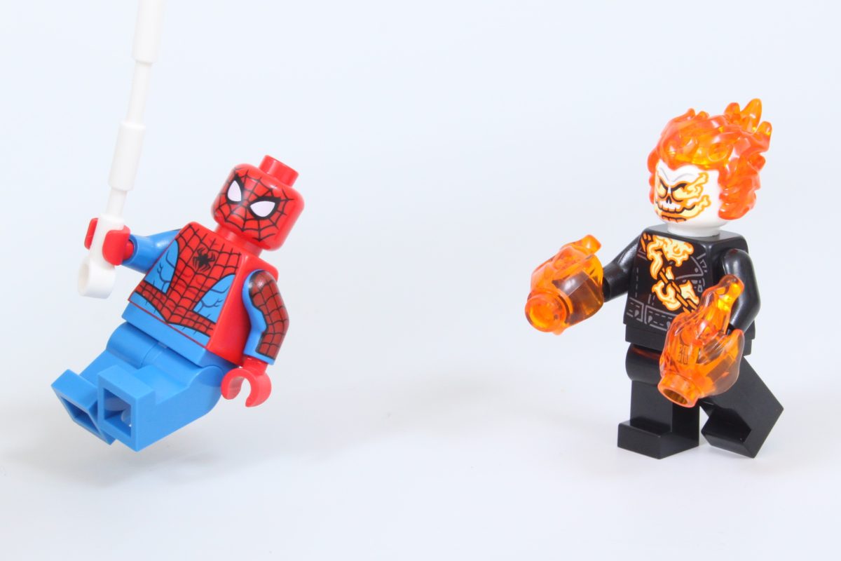 lego marvel 76335 Spider Man vs Ghost Rider Motorcycle review 12 1200x800