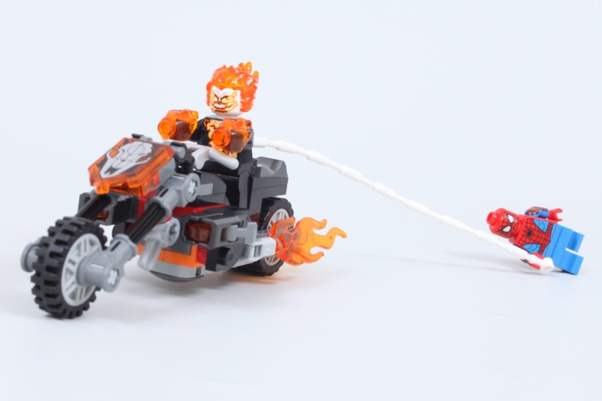 lego marvel 76335 Spider Man vs Ghost Rider Motorcycle review 3 1200x800