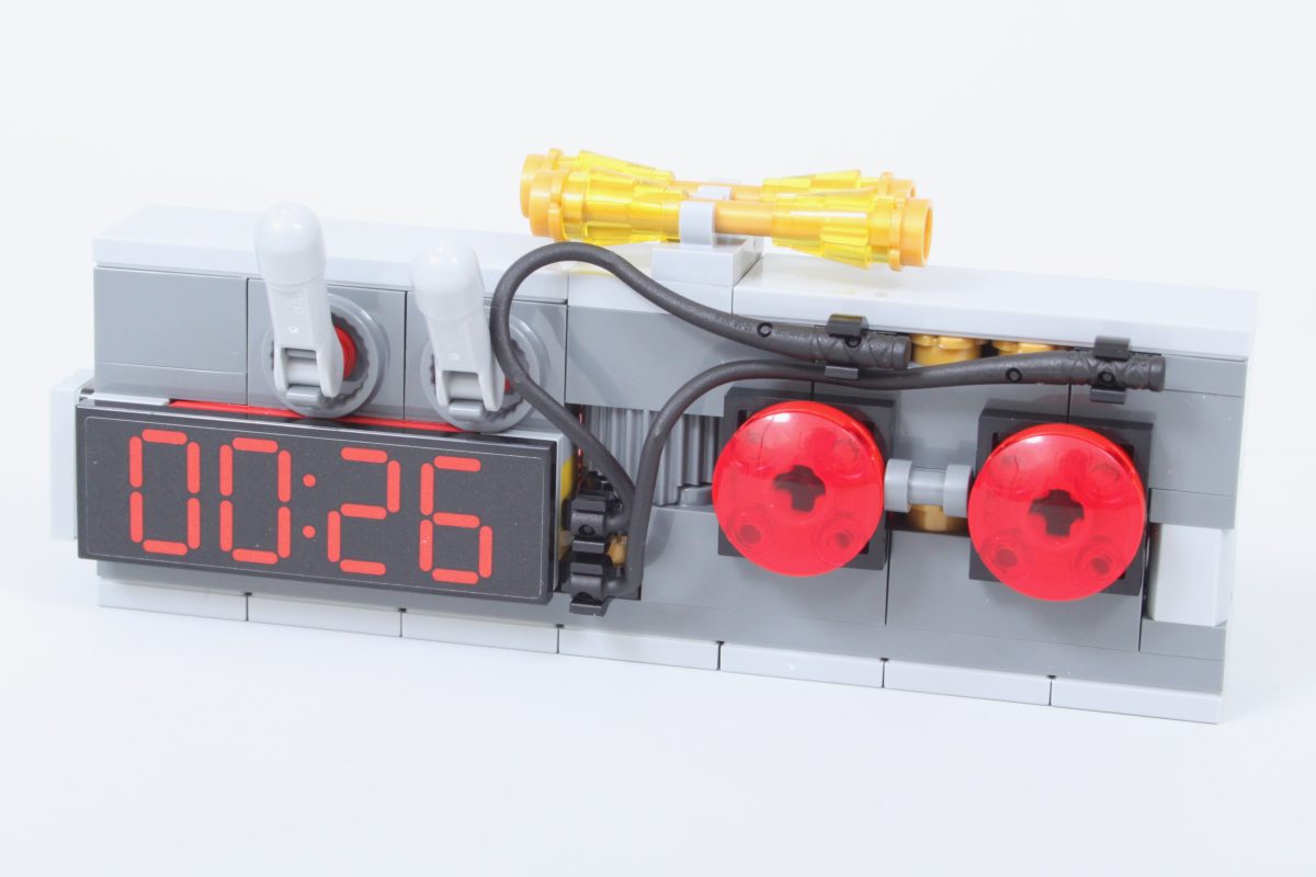 lego marvel 76341 Ravager Jumpsuit Groot review 5 1200x800