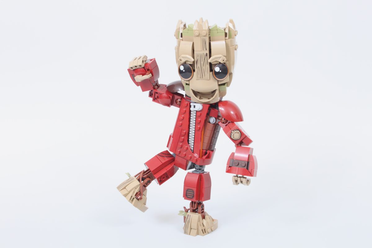 lego marvel 76341 Ravager Jumpsuit Groot review 7 1200x800