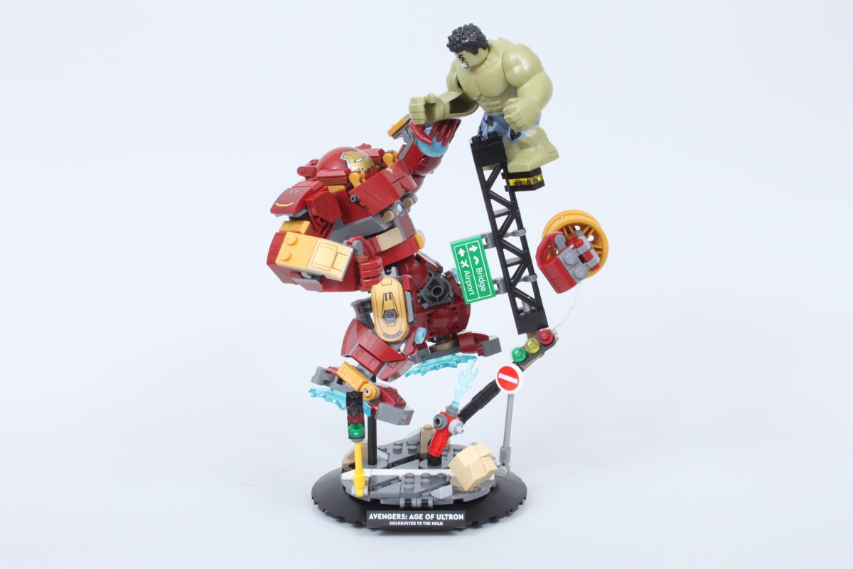 lego marvel 76343 Epic Battle Hulkbuster vs The Hulk review 1 1200x800