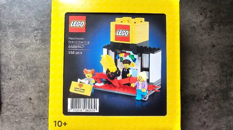 lego store arndale re opening exclusive set featured 800x445.jpg