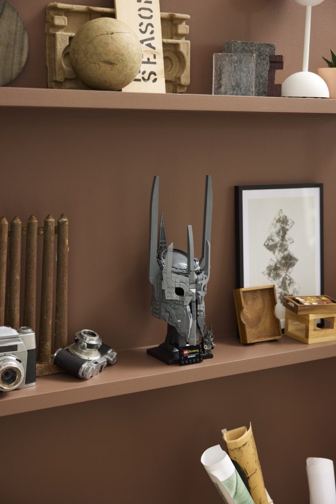 LEGO Icons 11373 Der Herr der Ringe Saurons Helm 13 683x1024