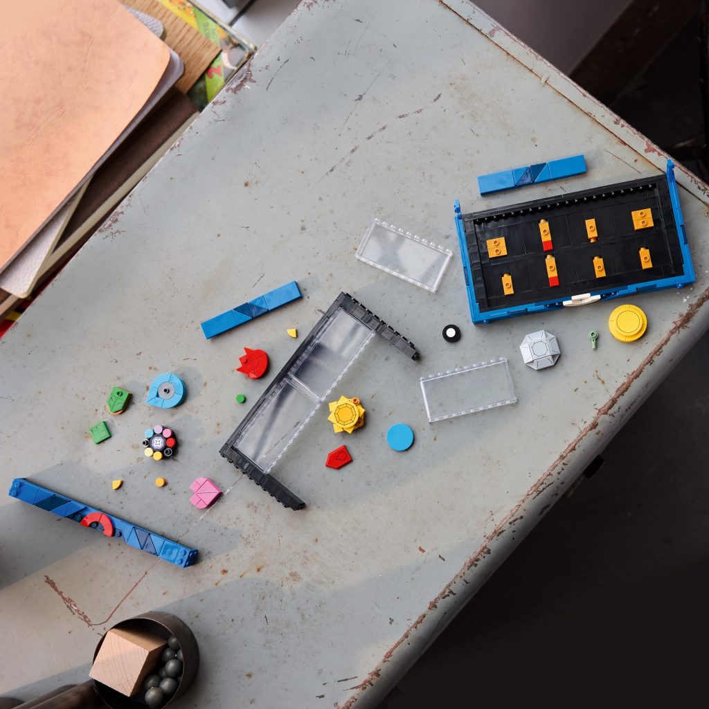 LEGO Pokemon 40892 Kanto Region Badge Collection 4 1024x1024