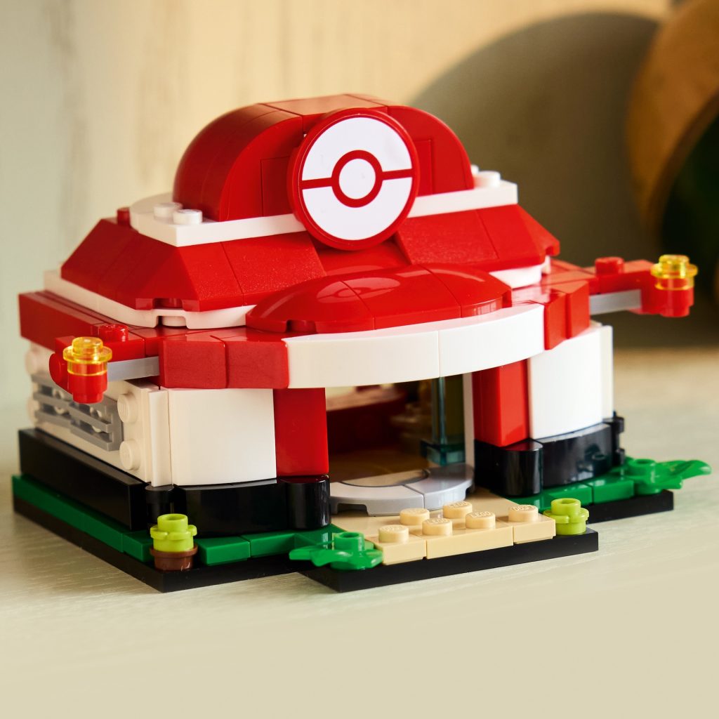 LEGO Pokemon 40911 Mini Pokemon Center 5 1024x1024