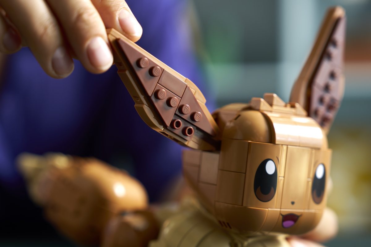 LEGO Pokemon 72151 Eevee 11 1200x800